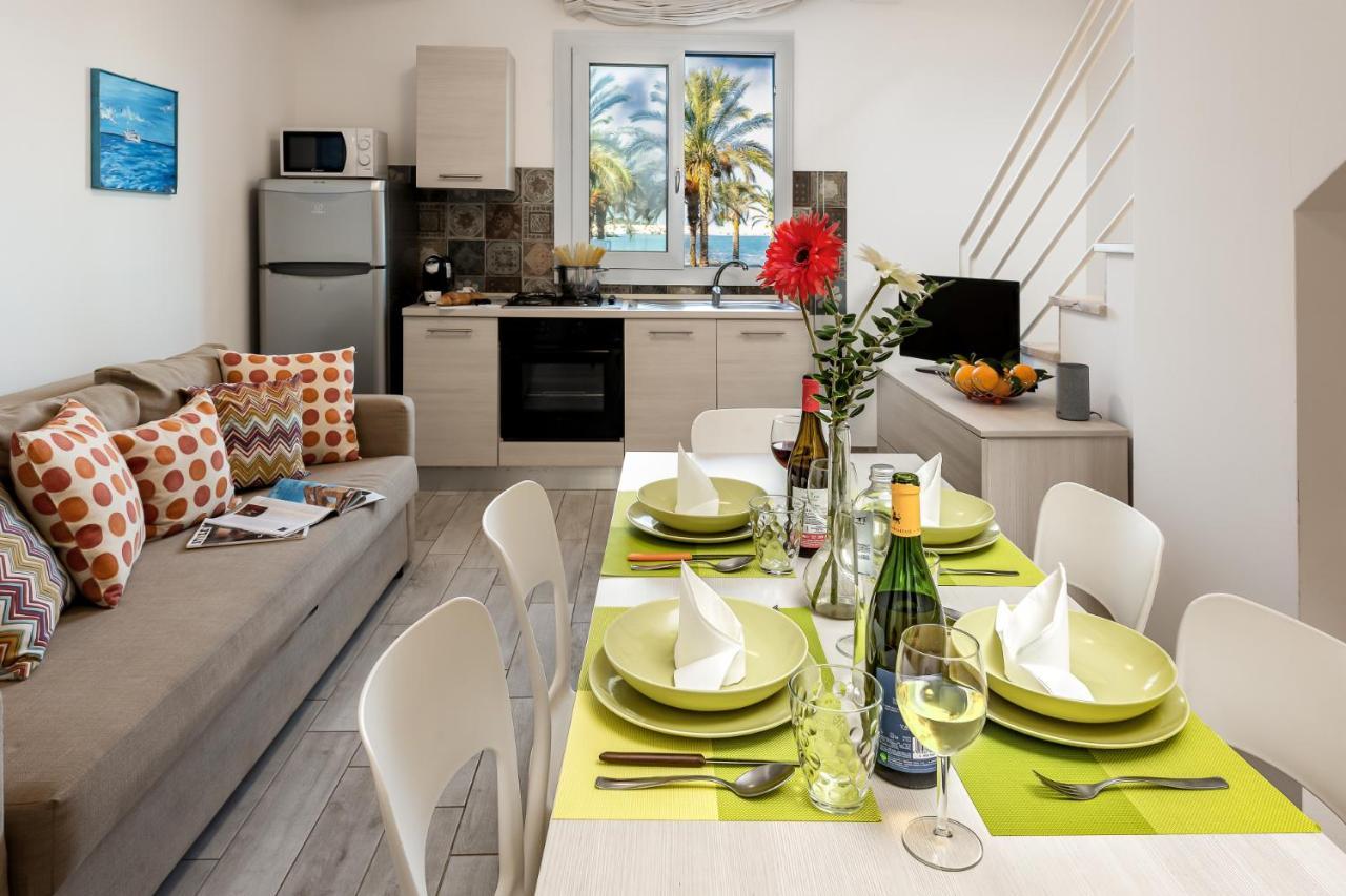 Residence Le Palme 산비토로카포 외부 사진